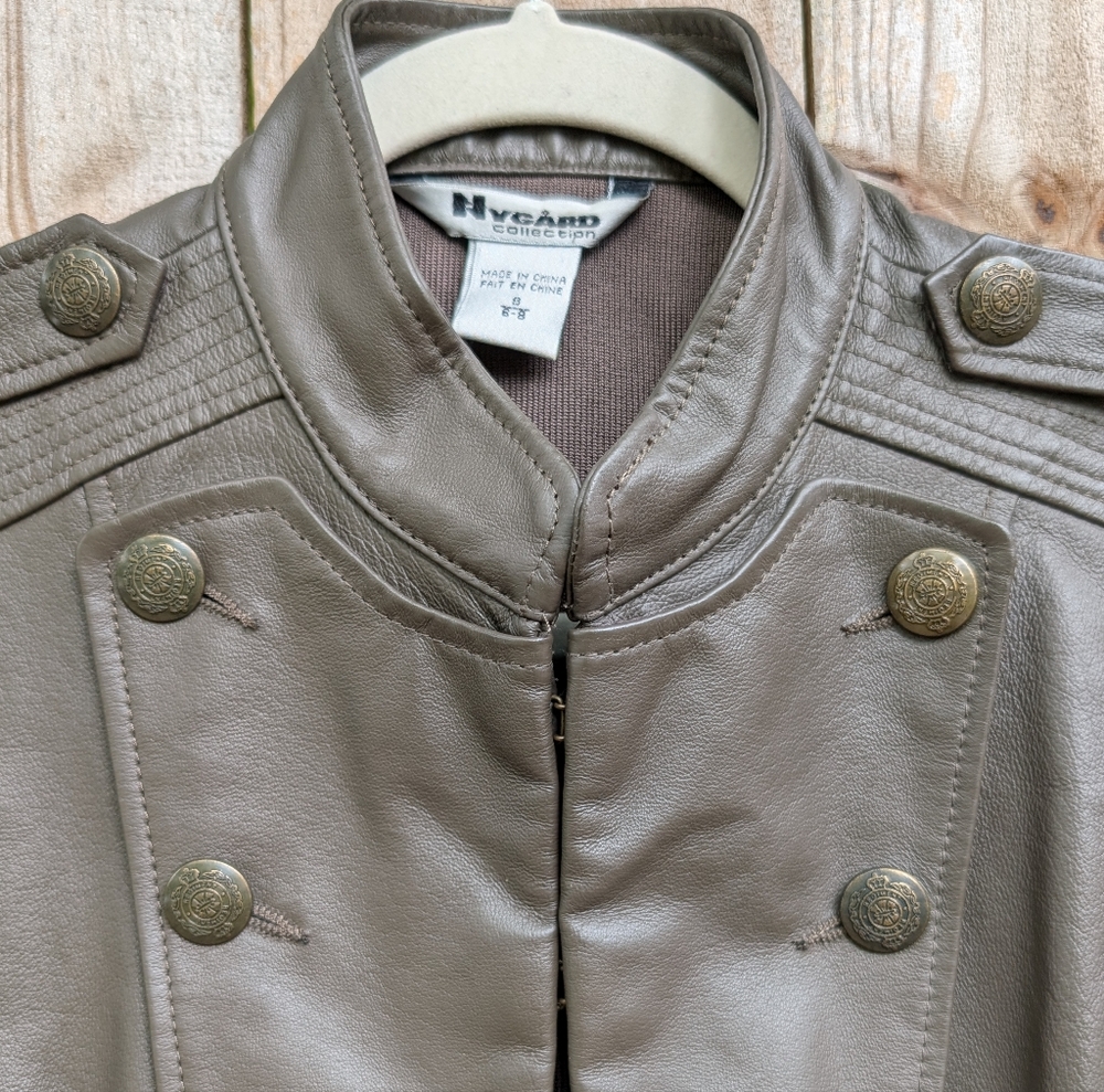 Nygard Collection Brown Leather Steampunk Style Vest Hook Closure Button Detail - Picture 4 of 14